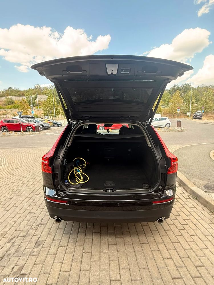 Volvo XC 60 T8 Twin Engine AWD Momentum - 6