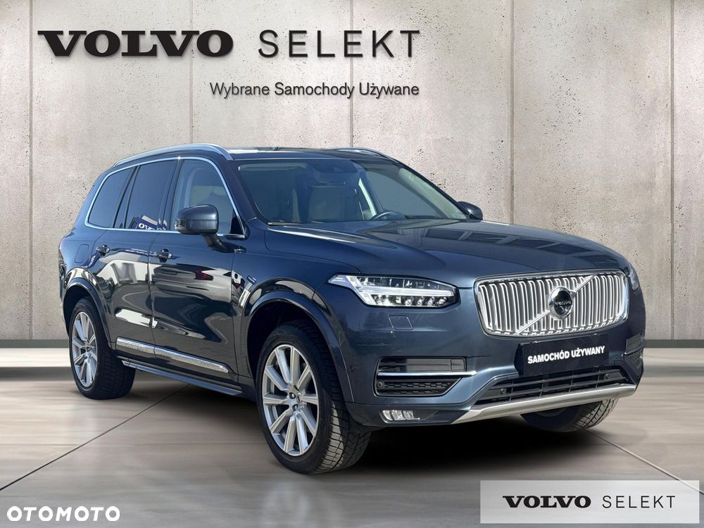 Volvo XC 90 - 7