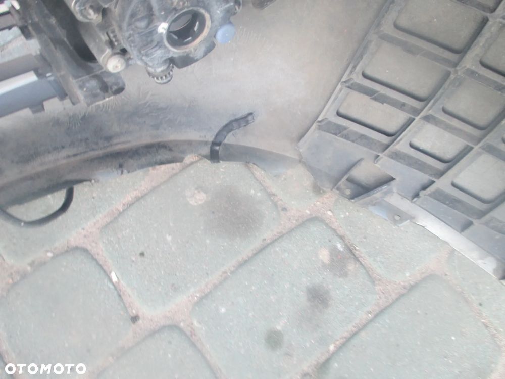 Zderzak Renault Scenic II lift TEC66 - 10