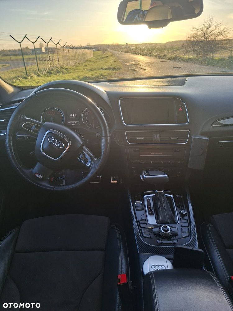 Audi Q5 - 11