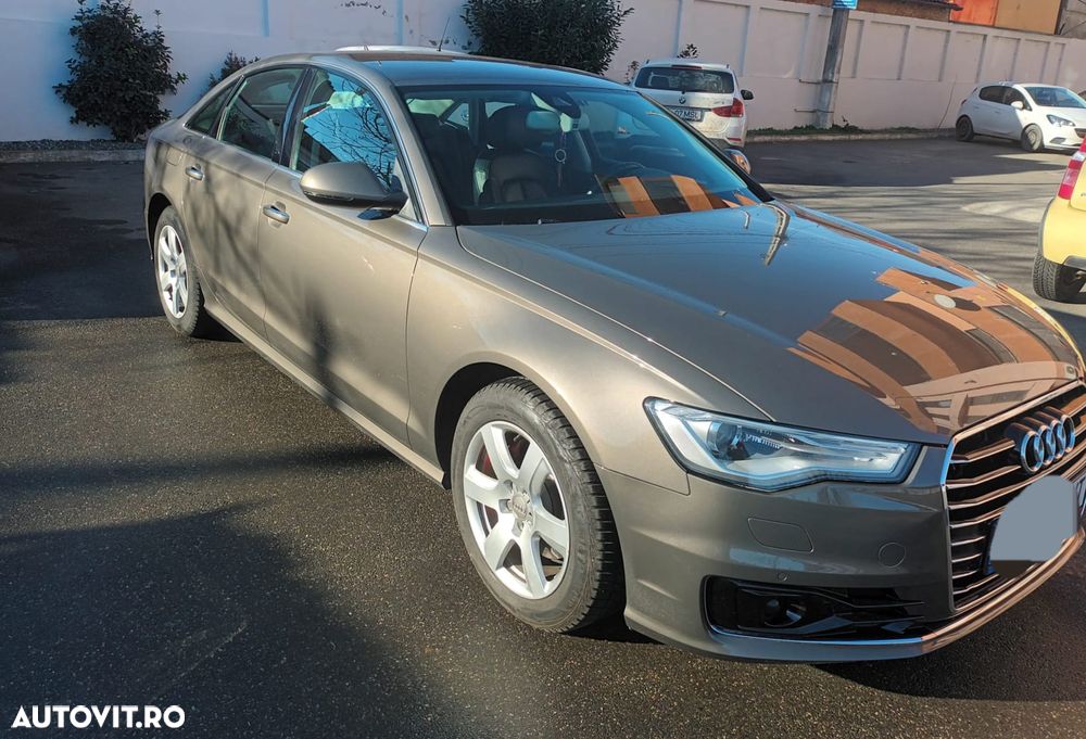 Audi A6 2.0 TDI Ultra DPF S tronic - 2