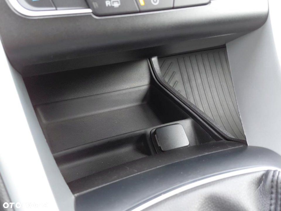 Ford Mondeo - 27