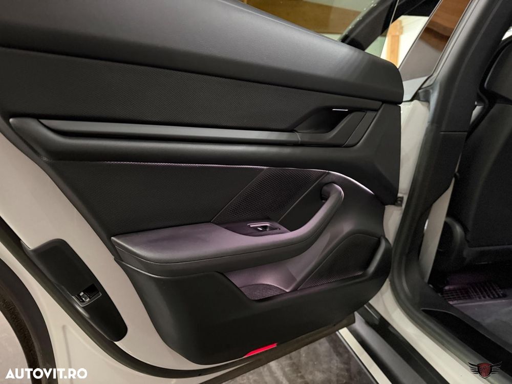 Porsche Taycan Performancebatterie Plus - 23