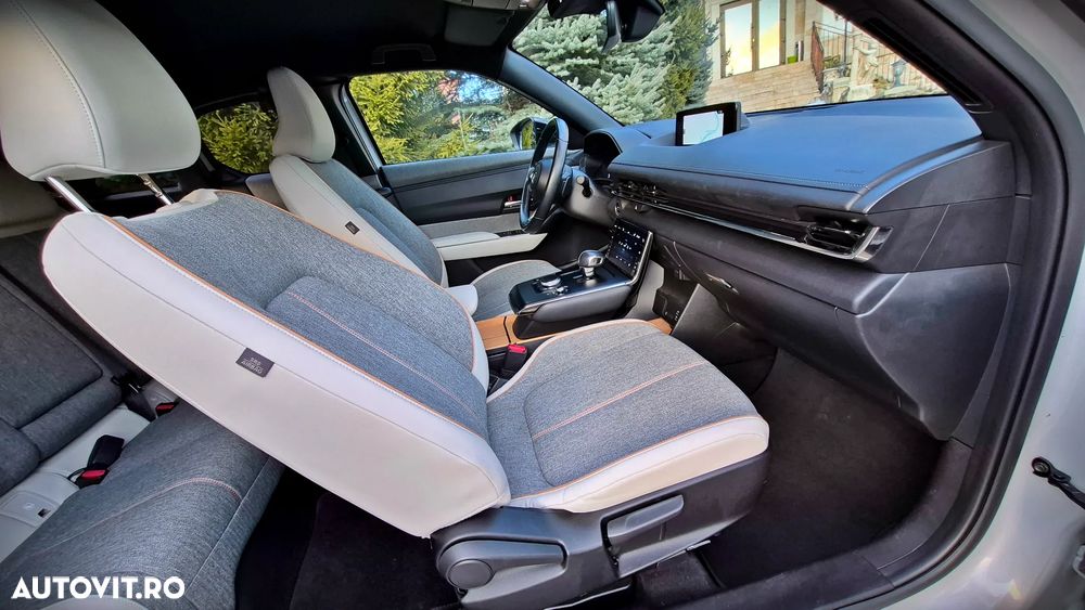 Mazda MX-3 ver-e--skyactiv-exclusive--line - 15