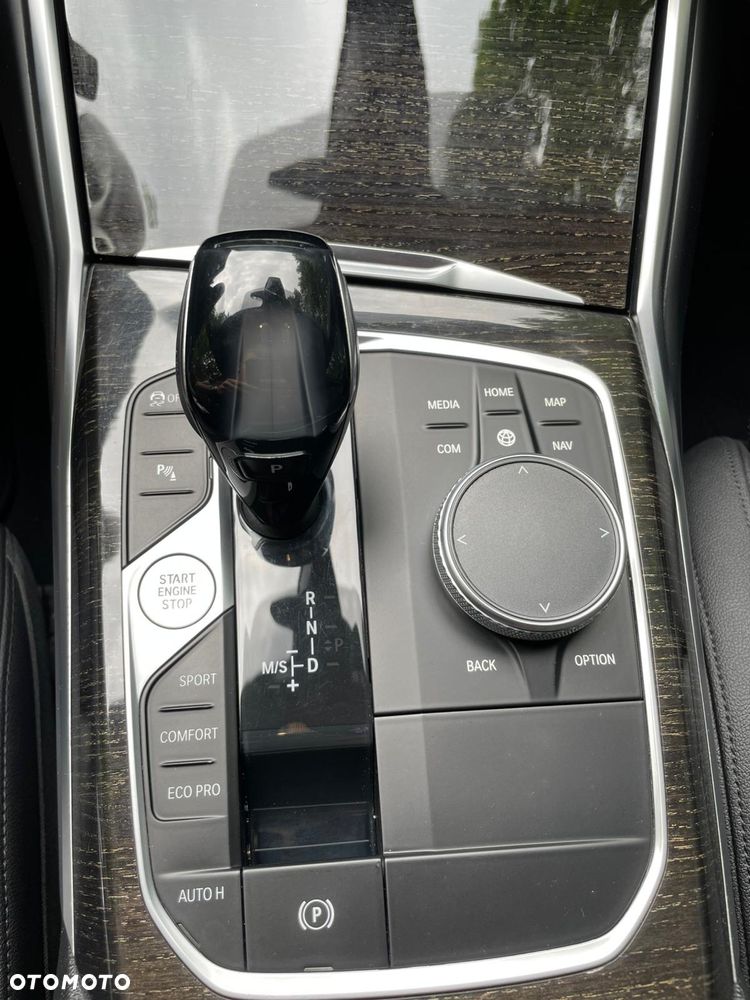 BMW Seria 3 - 15