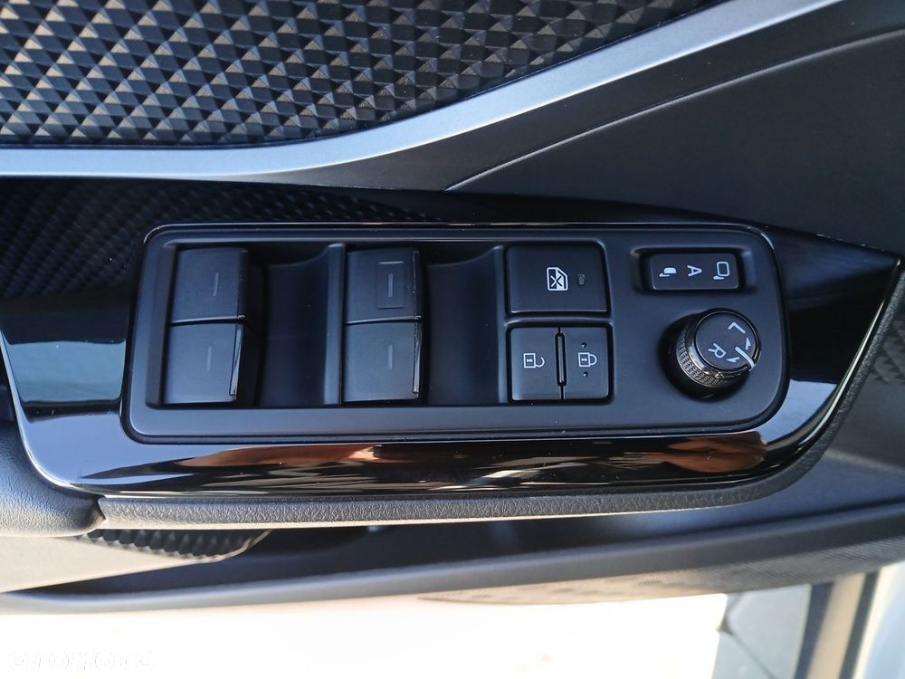Toyota C-HR 2.0 Hybrid GR Sport - 22