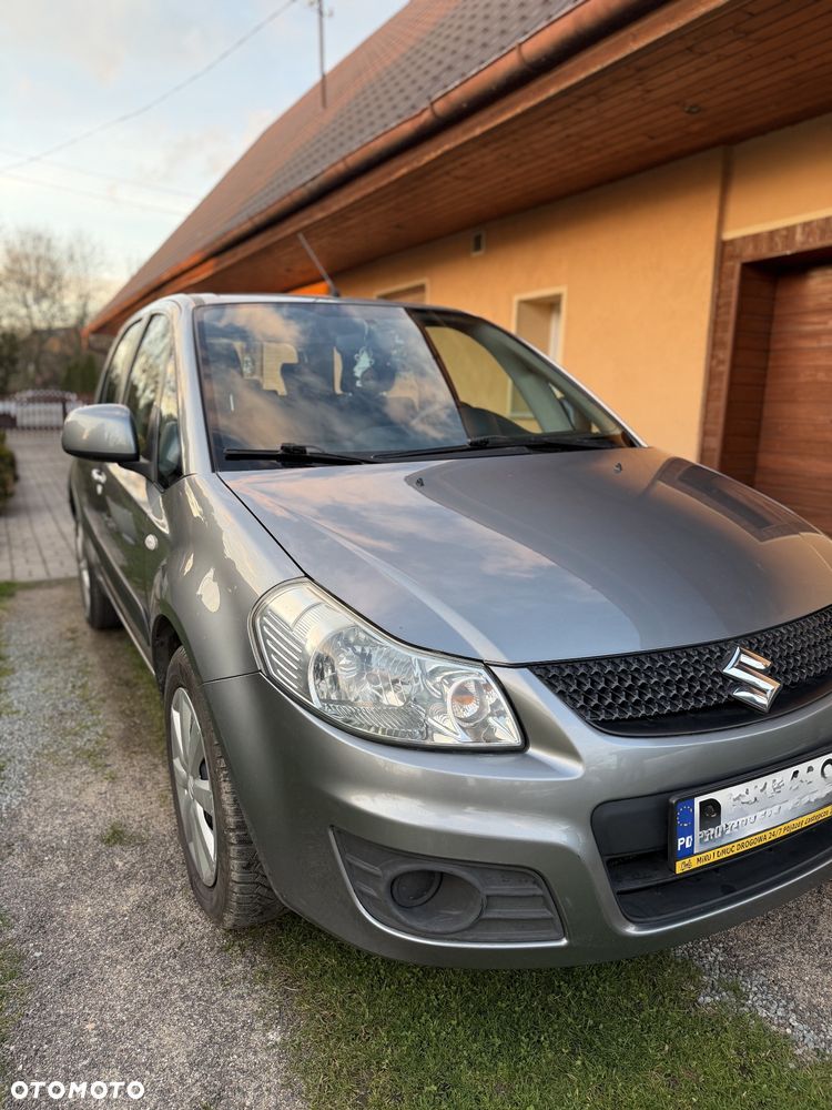 Suzuki SX4 Classic 1.6 VVT Automatik 4x2 Comfort - 3