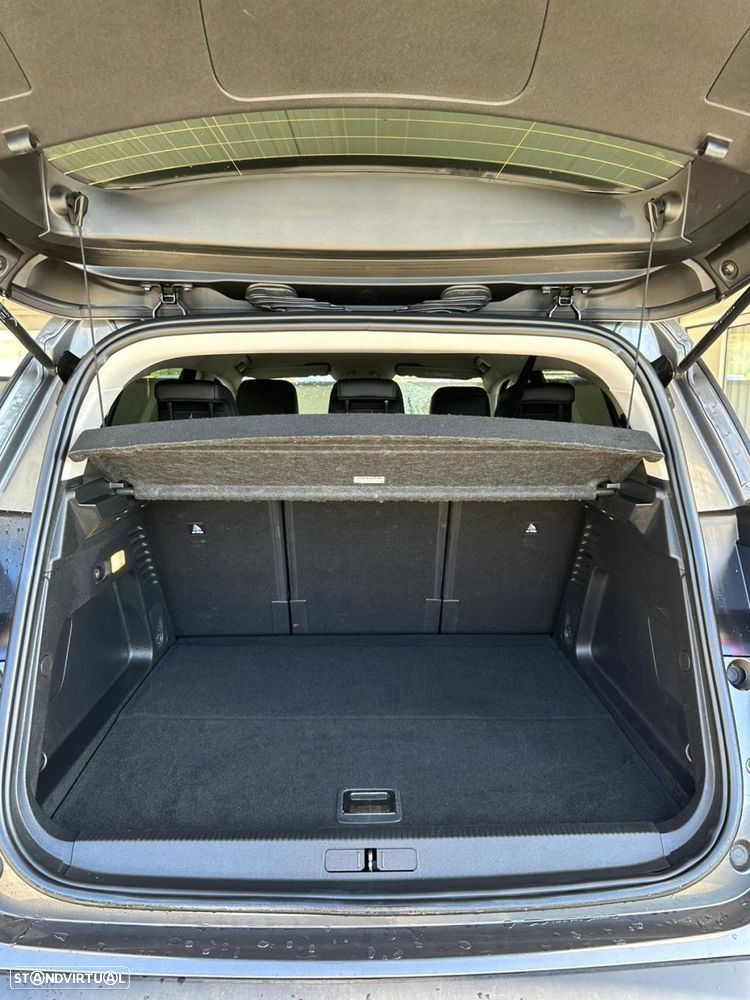 Citroën C5 Aircross 1.6 Hybrid C-Series e-EAT8 - 57