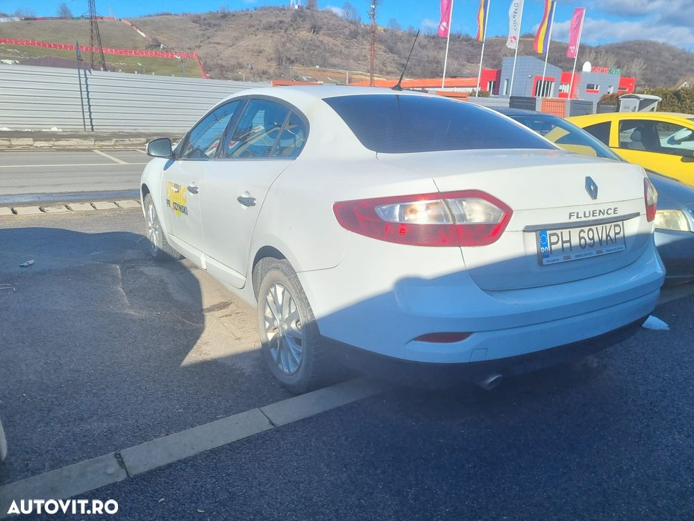 Renault Fluence 1.6 Dynamique - 4
