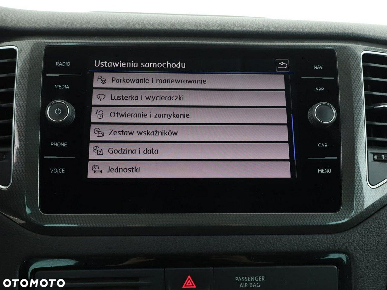 Volkswagen Golf Sportsvan - 26