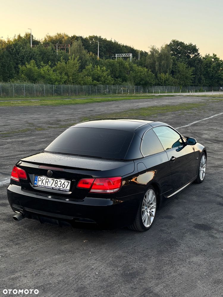 BMW Seria 3 320i - 13