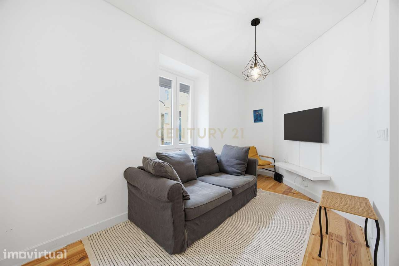Apartamento T1 Renovado e Mobilado junto ao Saldanha, Pronto a Habitar - Grande imagem: 3/15