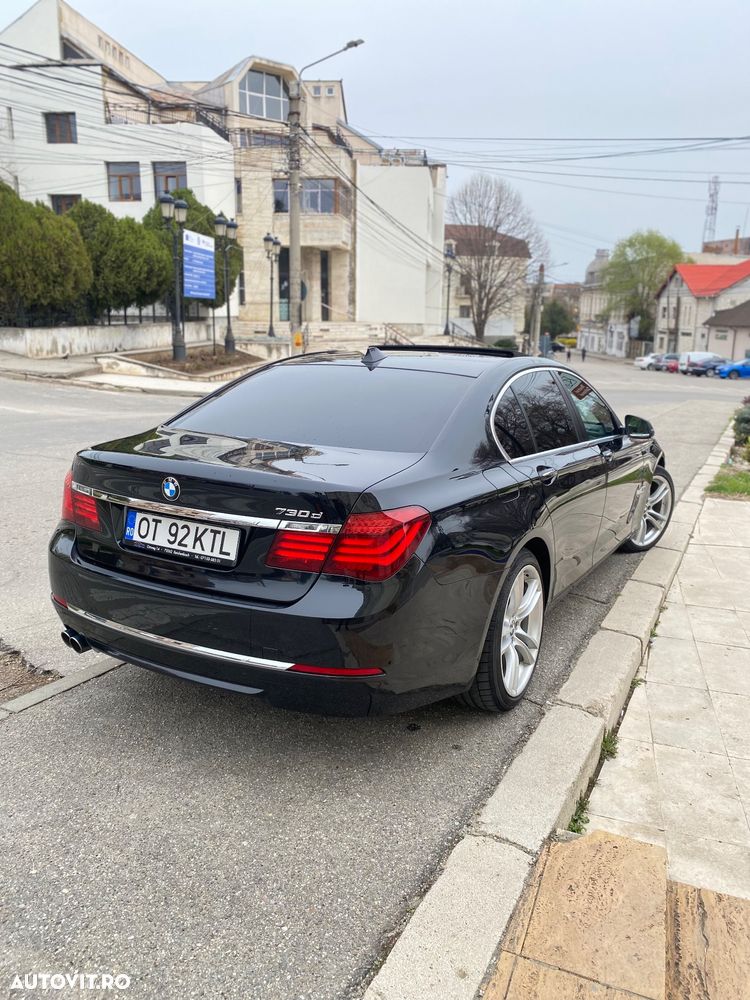 BMW Seria 7 730d xDrive - 9