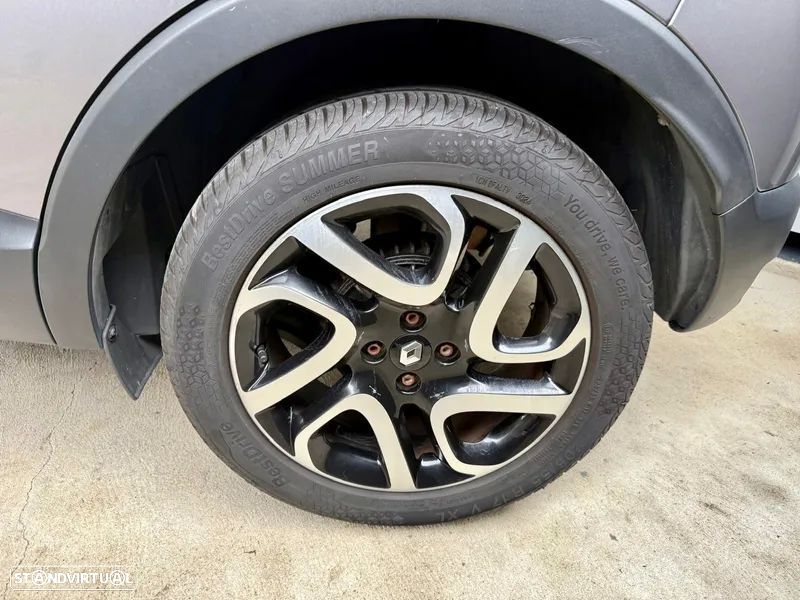 Renault Captur 1.5 dCi Exclusive - 23