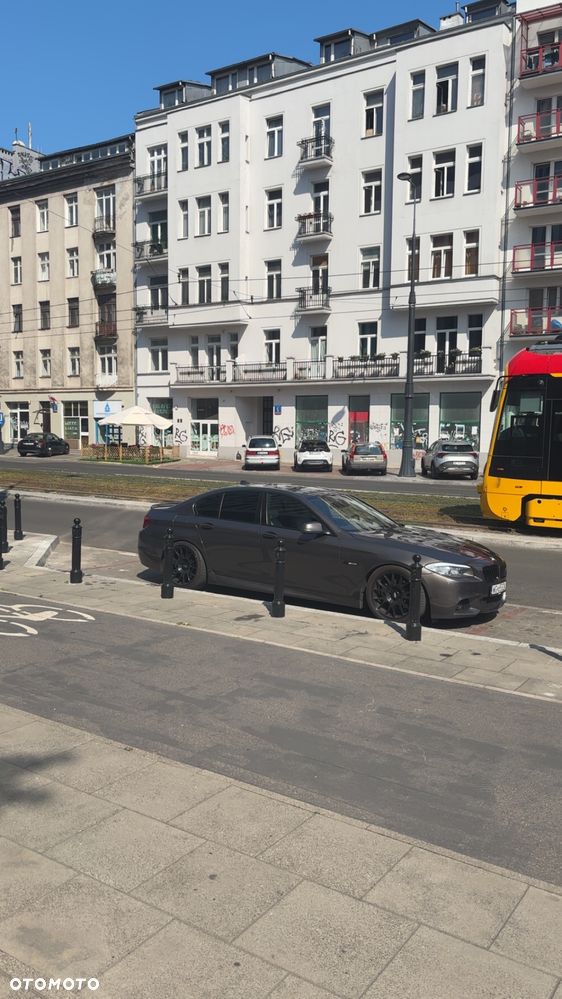 BMW Seria 5 - 11