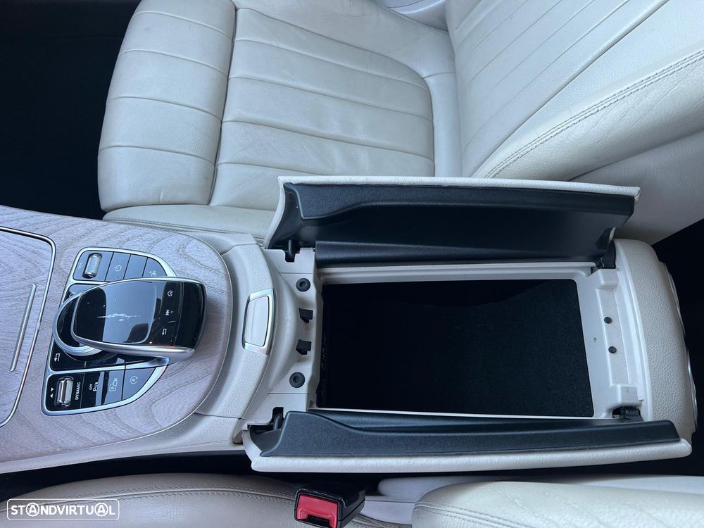 Mercedes-Benz E 220 - 18