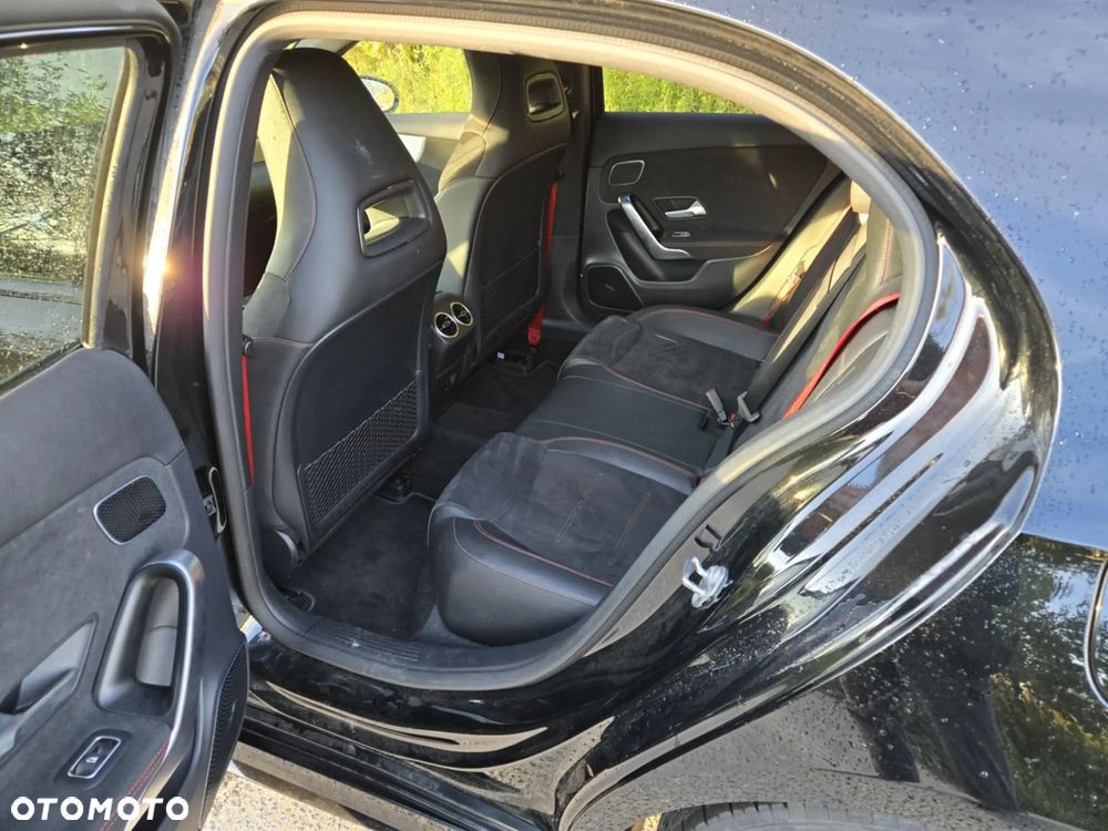 Mercedes-Benz Klasa A 35 AMG 4-Matic 7G-DCT - 5