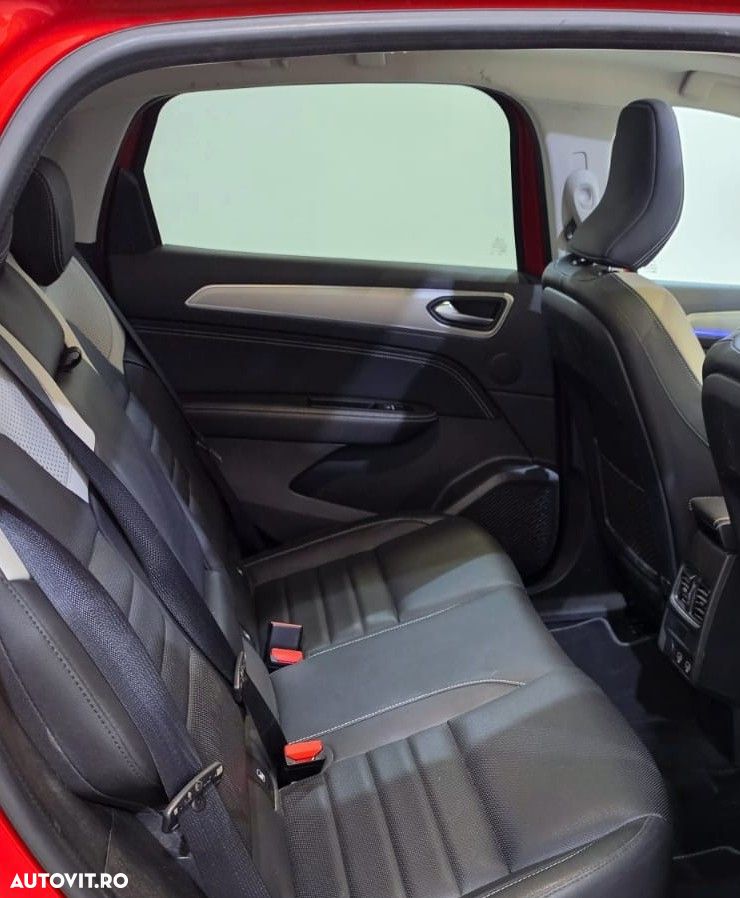 Renault Arkana E-TECH Intens - 16
