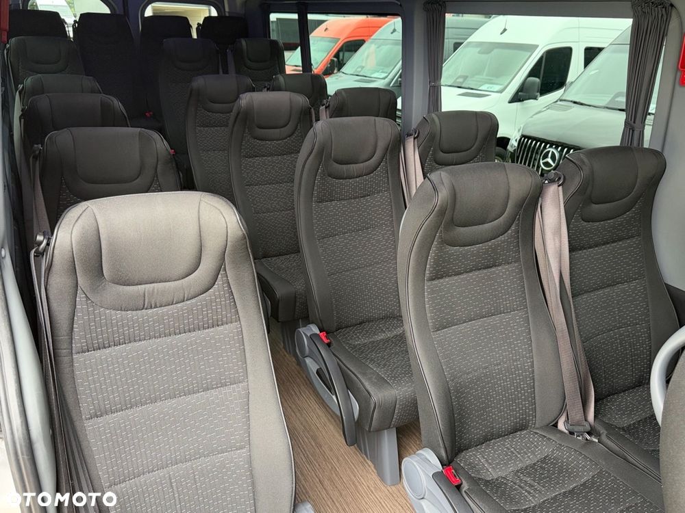 Mercedes-Benz Sprinter 516 - 16