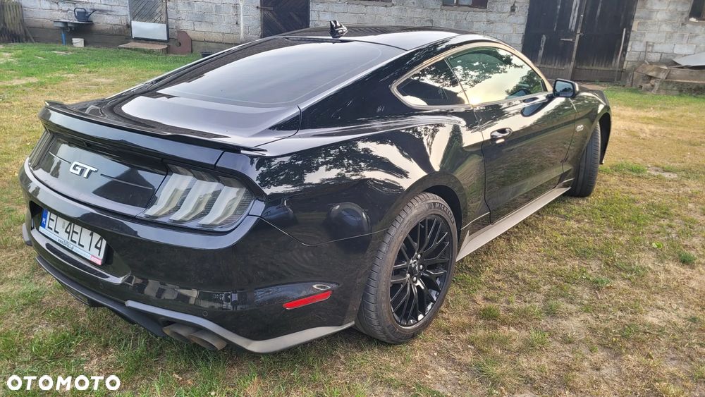 Ford Mustang - 23