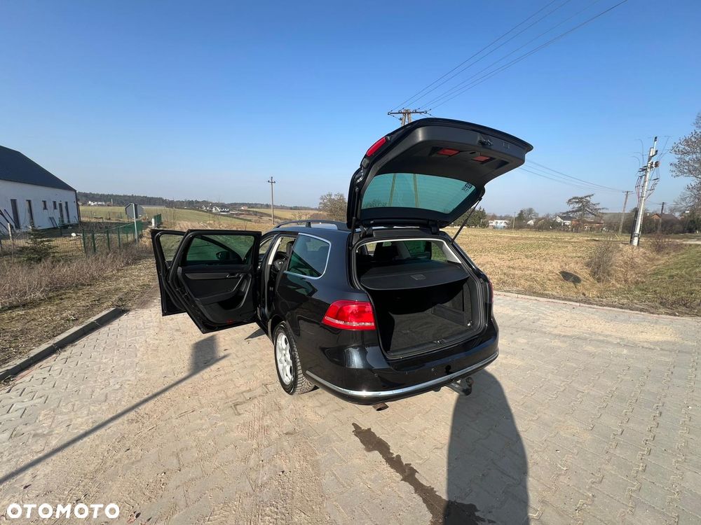 Volkswagen Passat - 29