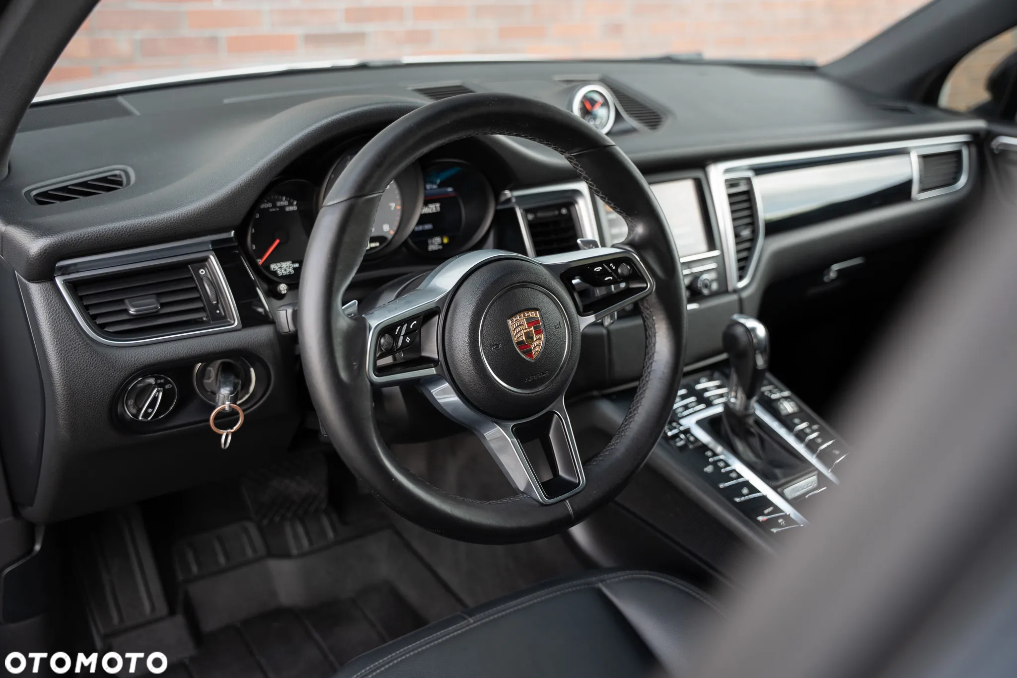 Porsche Macan S - 21