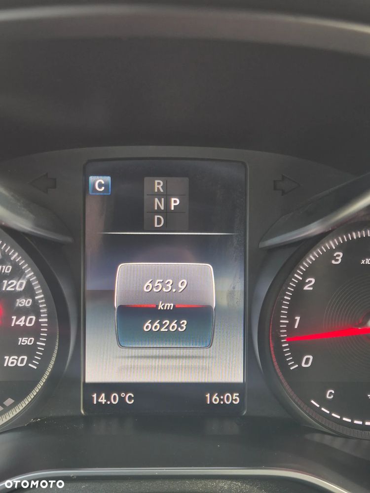Mercedes-Benz GLC 300 4-Matic - 30