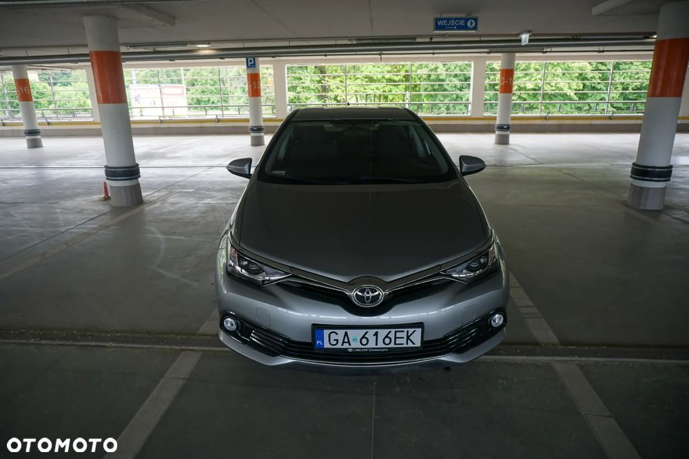 Toyota Auris 1.6 Comfort - 5