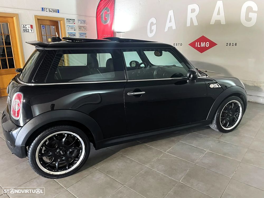 MINI 3 Portas - 38