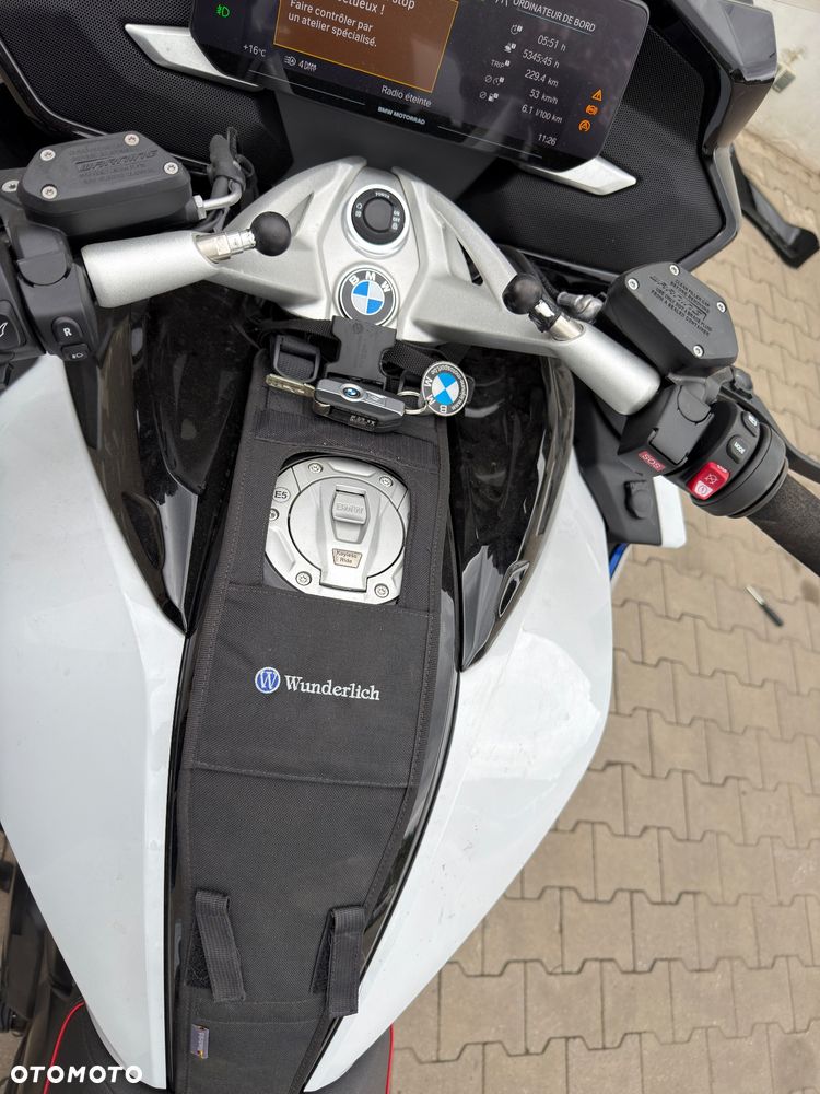 BMW K - 17