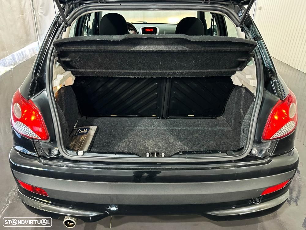 Peugeot 206+ 1.1 Urban - 41