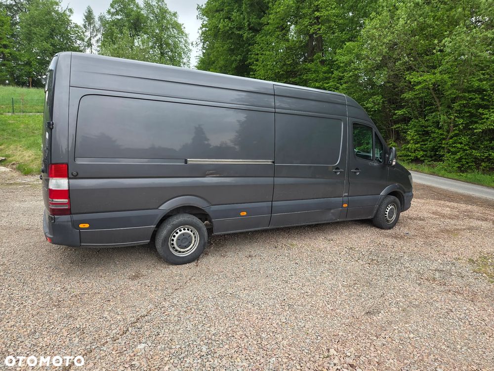 Mercedes-Benz SPRINTER - 2