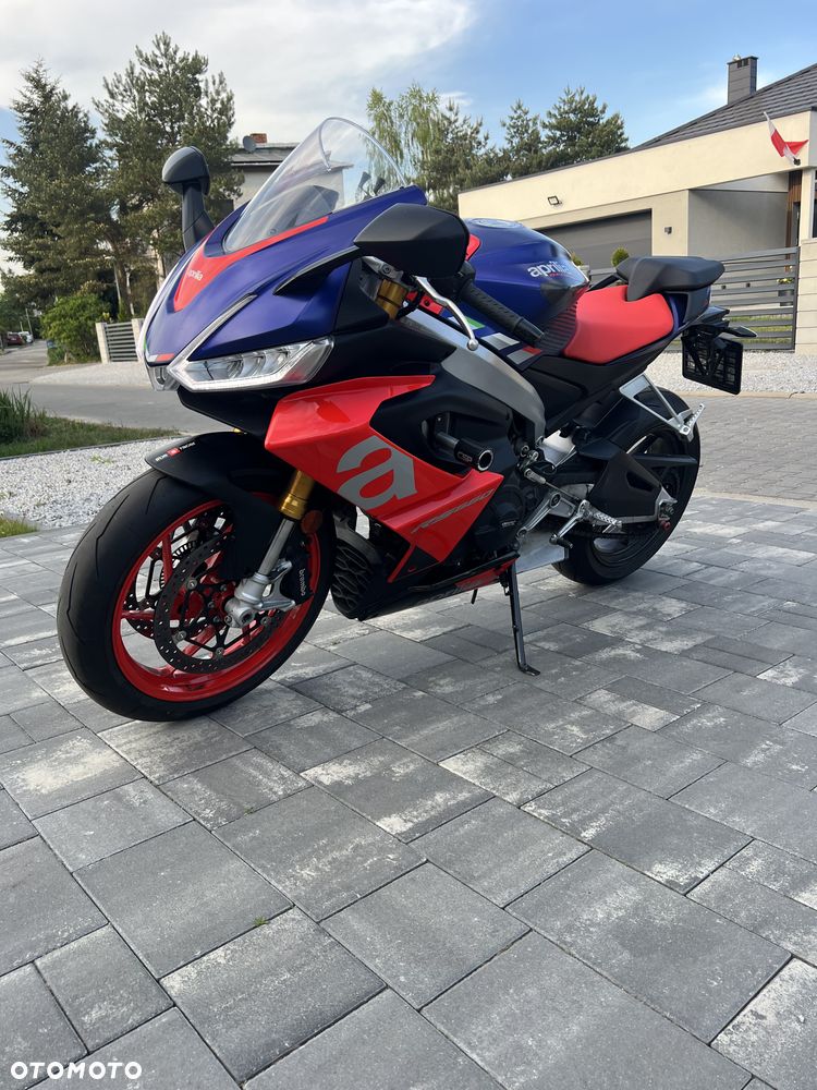 Aprilia RS - 9