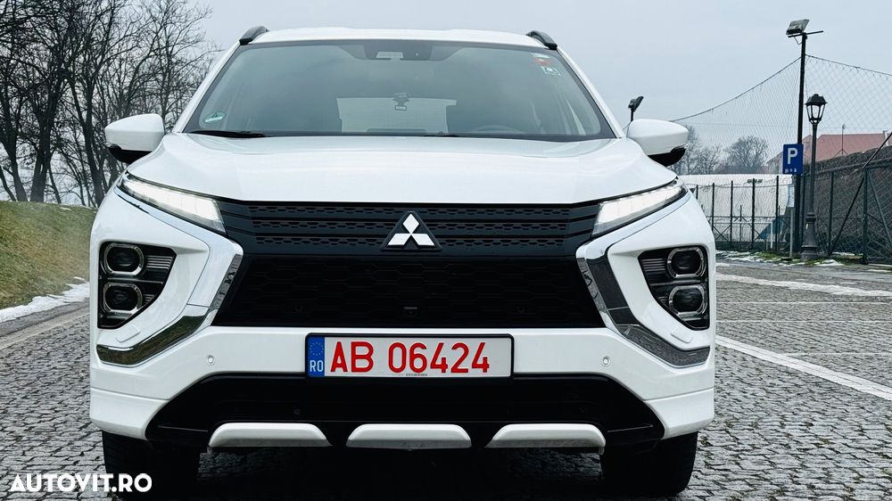 Mitsubishi Eclipse-Cross 4WD Basis - 3
