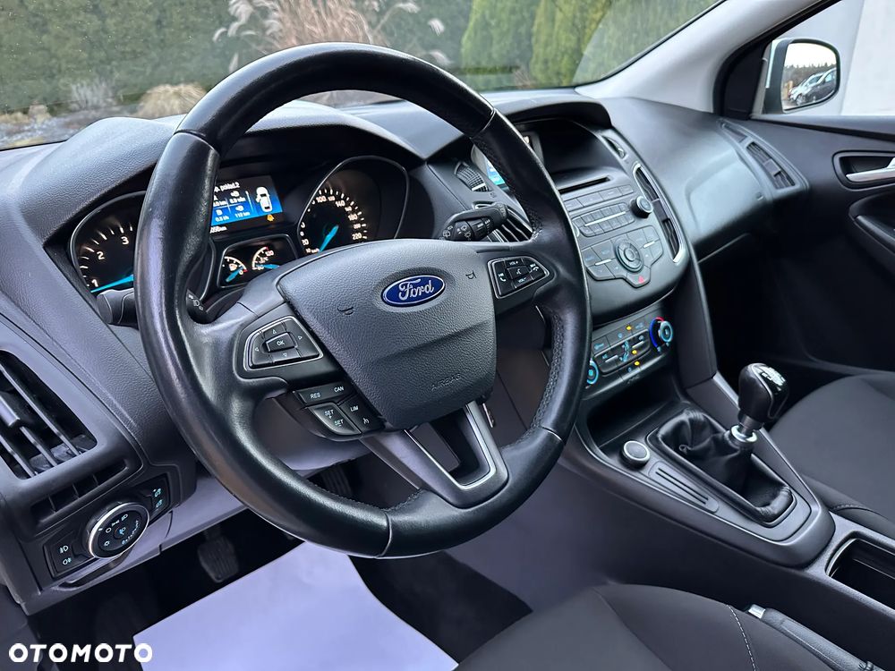 Ford Focus 1.5 EcoBlue STart-Stopp-System TITANIUM - 17