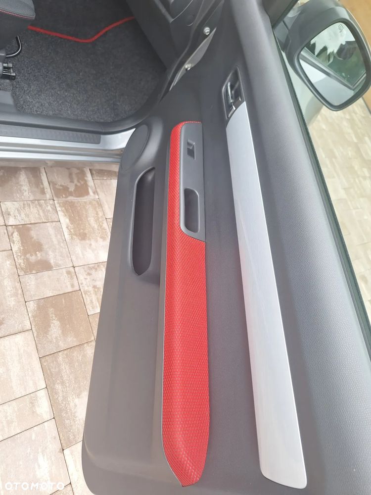 Suzuki Swift 1.6 Sport - 8