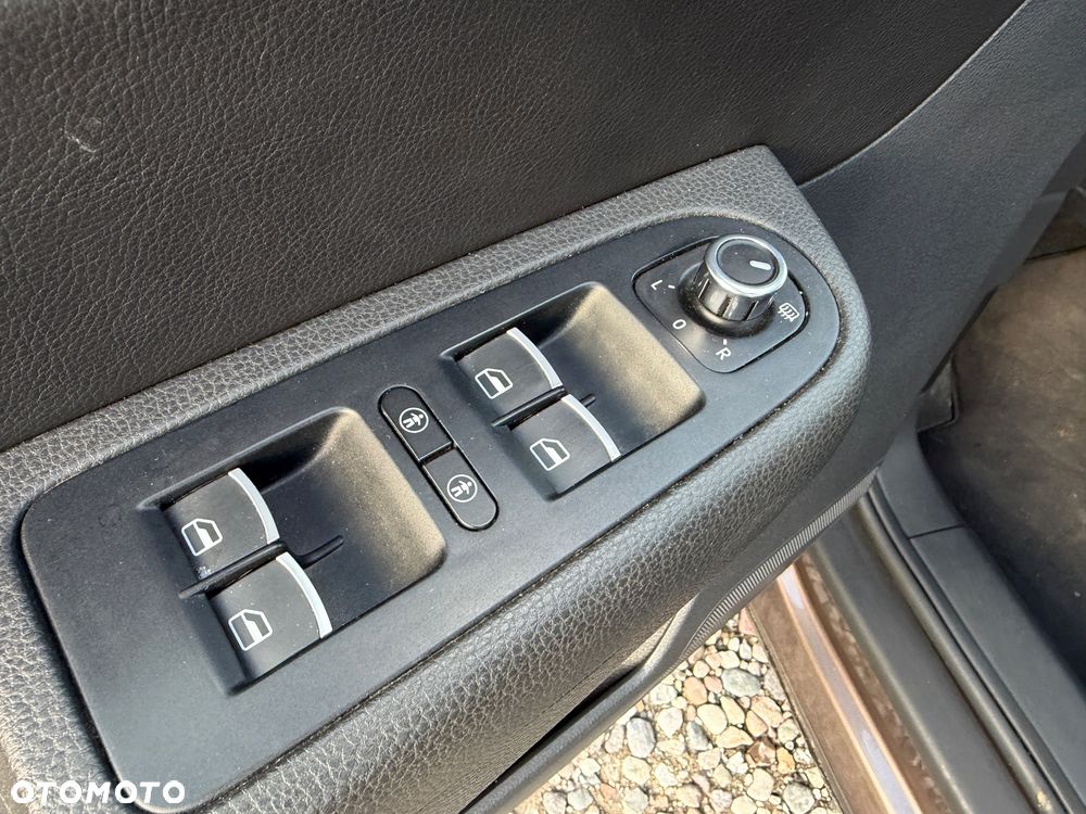 Volkswagen Sharan 2.0 TSI Highline DSG - 14