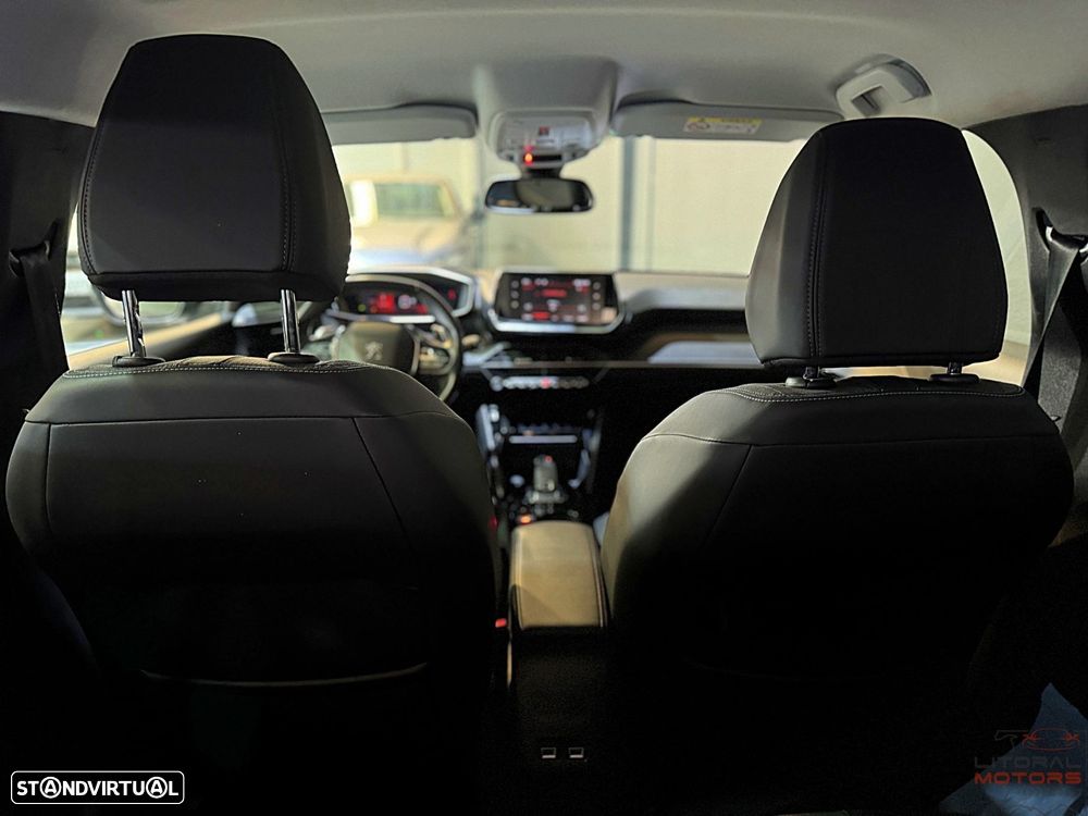 Peugeot 208 1.2 PureTech GT EAT8 - 36