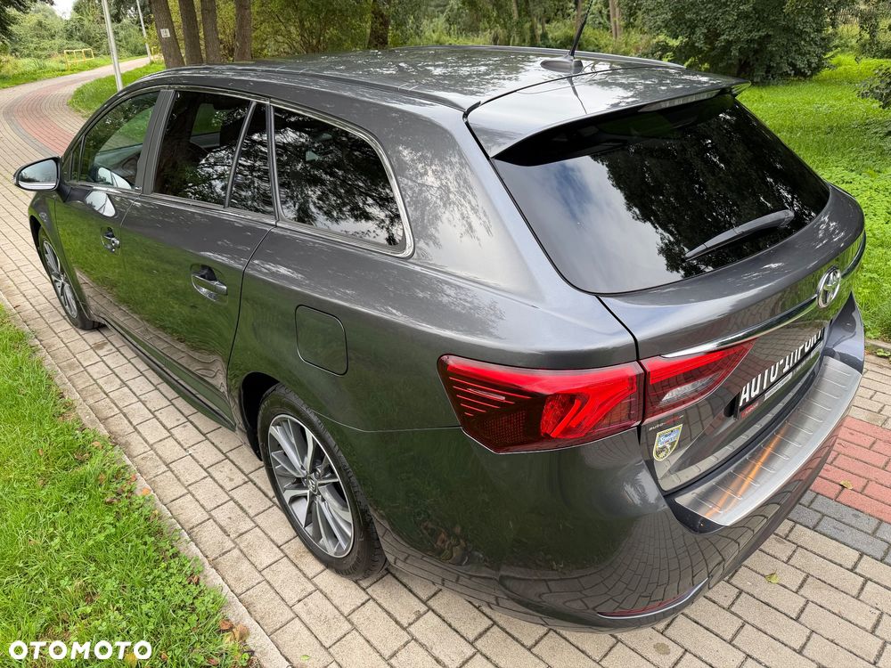 Toyota Avensis Touring Sports 1.8 Multidrive S Edition S+ - 32