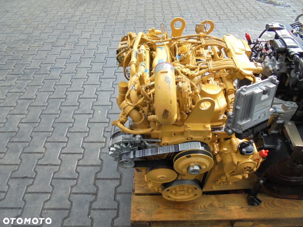 SILNIK KOMPLETNY CATerpillar CAT C3.4B F5HFL411C - 1