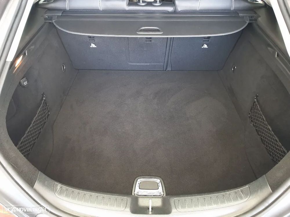 Mercedes-Benz CLA 180 - 19