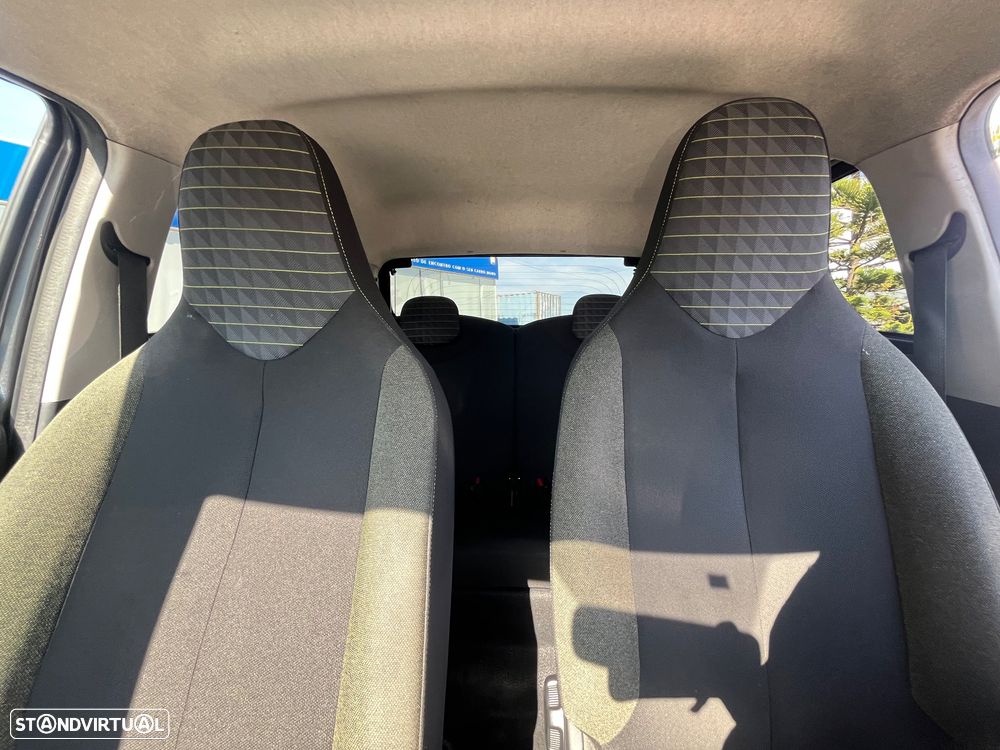 Peugeot 108 1.0 VTi Style - 37