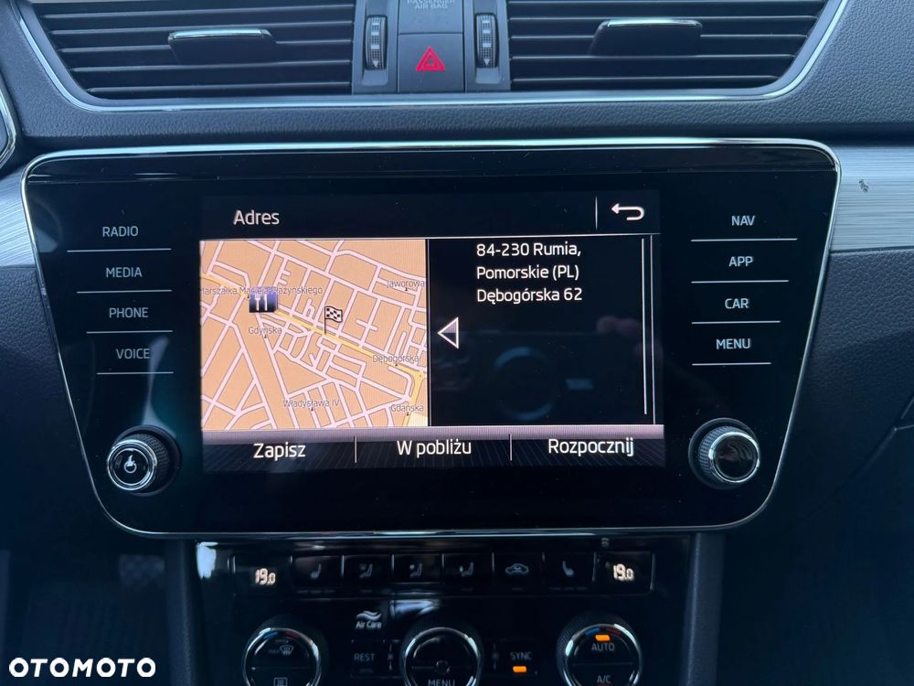 Skoda Superb 2.0 TDI Ambition DSG - 27