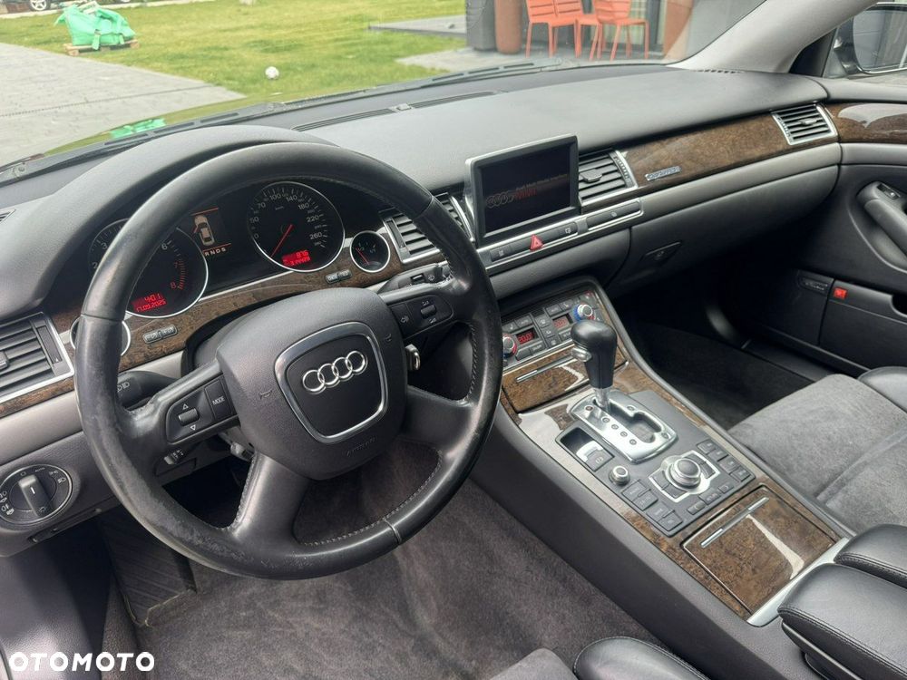 Audi A8 - 16
