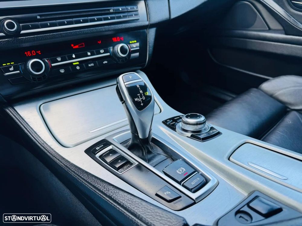 BMW 520 d Pack M Auto - 33