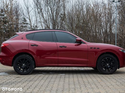 Maserati Levante S Q4 GranLusso - 3