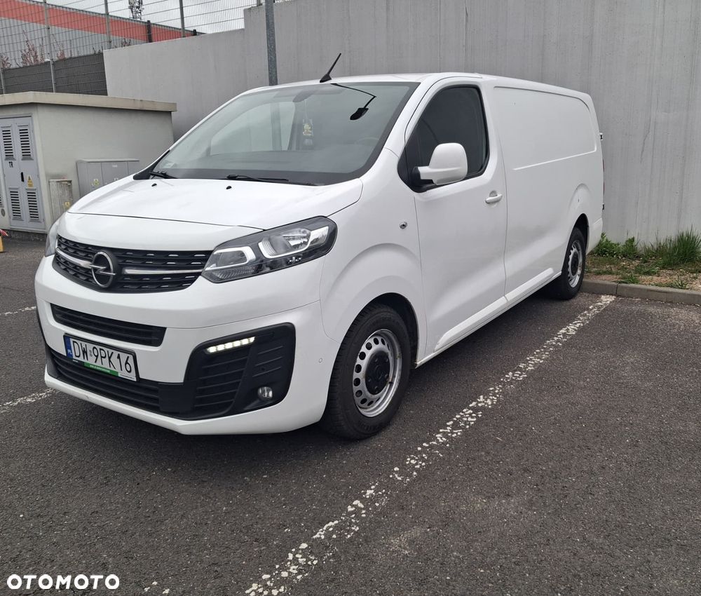 Opel Vivaro - 1