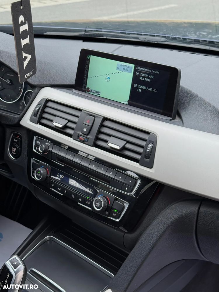 BMW Seria 3 318i Aut. Advantage - 11