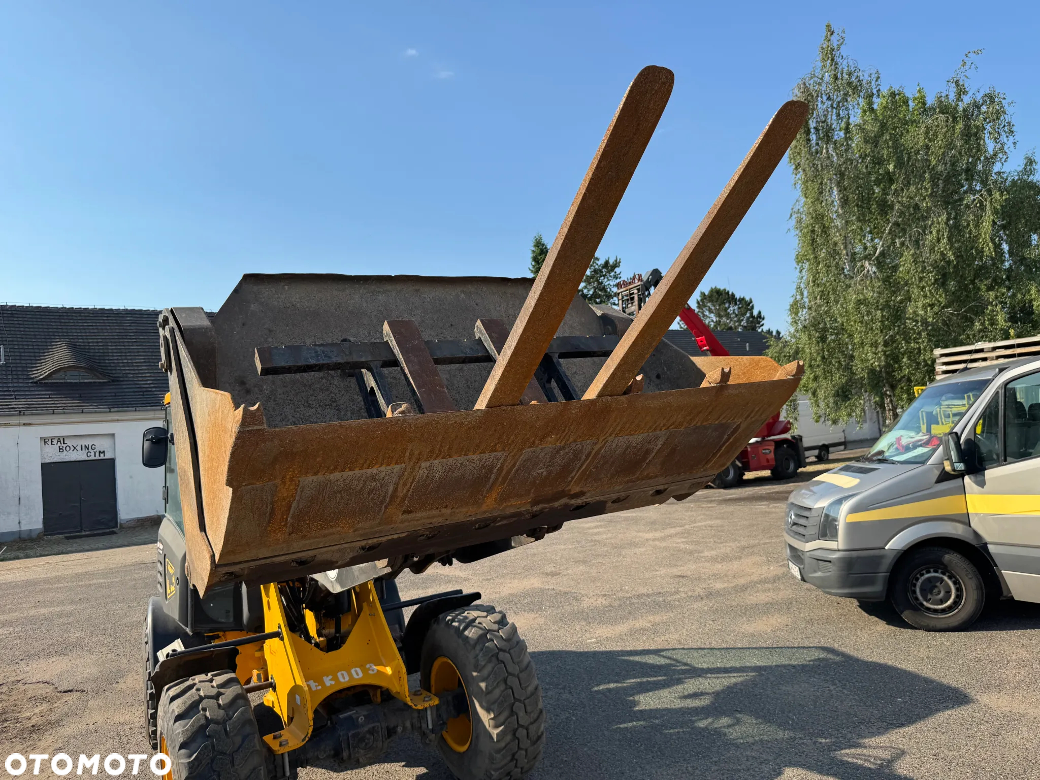 JCB 407 - 18