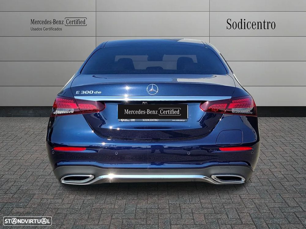 Mercedes-Benz E 300 de AMG Line - 8
